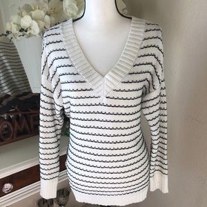 Women’s Westport Knitted Sweater Long Sleeves